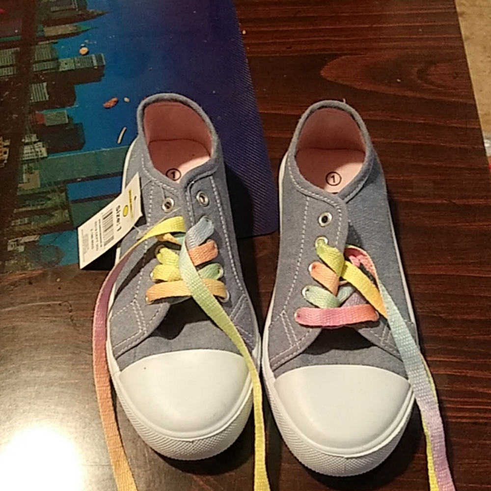 Brand new sneaker for kids
